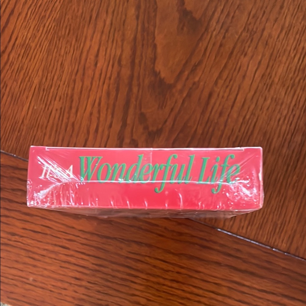Vintage Classic It’s a Wonderful Life VHS Tape ~ Colorized - Picture 3 of 3